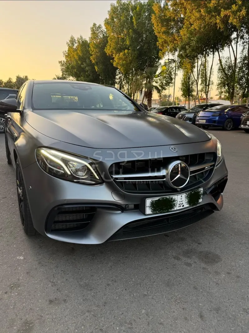 2018 مرسيدس - بنز إي 63 أي إم جي