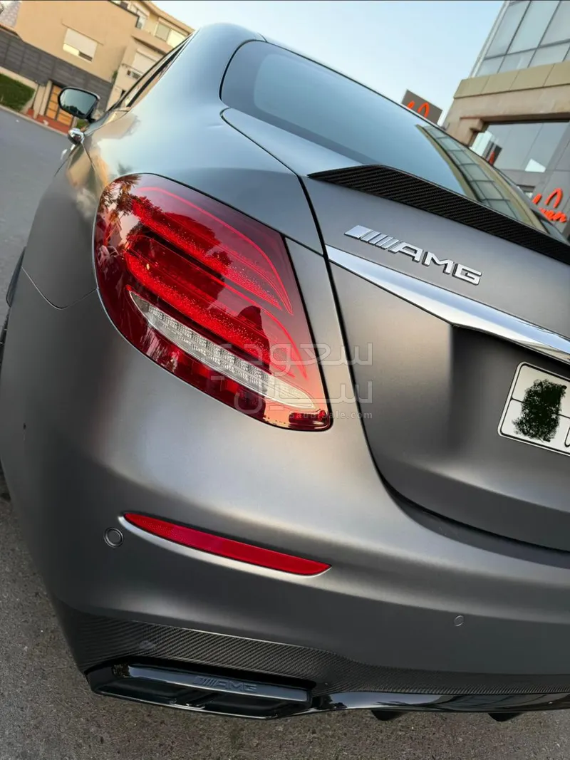 2018 مرسيدس - بنز إي 63 أي إم جي