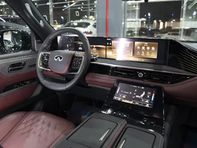 2025 انفينيتي كيو اكس 80