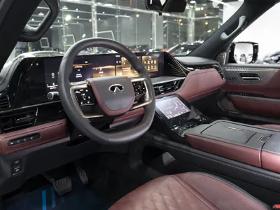 2025 انفينيتي كيو اكس 80