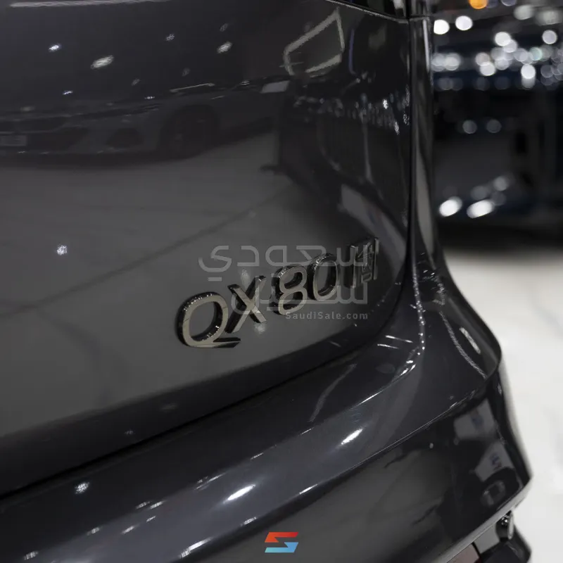 2025 انفينيتي كيو اكس 80