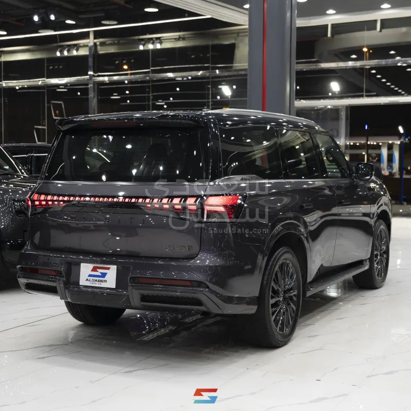 2025 انفينيتي كيو اكس 80