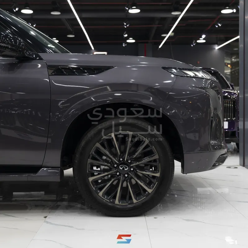 2025 انفينيتي كيو اكس 80