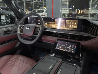 2025 انفينيتي كيو اكس 80