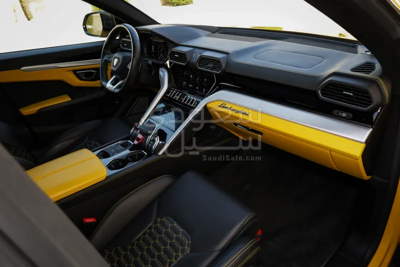 2022 لمبرجيني اوروس