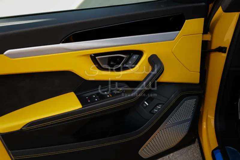 2022 لمبرجيني اوروس