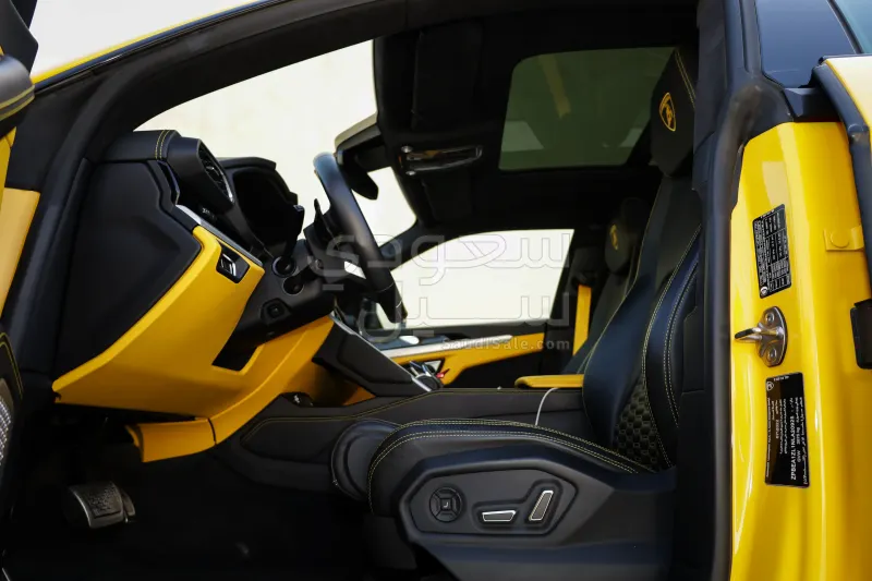 2022 لمبرجيني اوروس