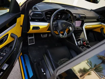 2022 لمبرجيني اوروس