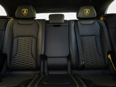 2022 لمبرجيني اوروس