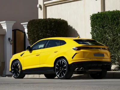 2022 لمبرجيني اوروس