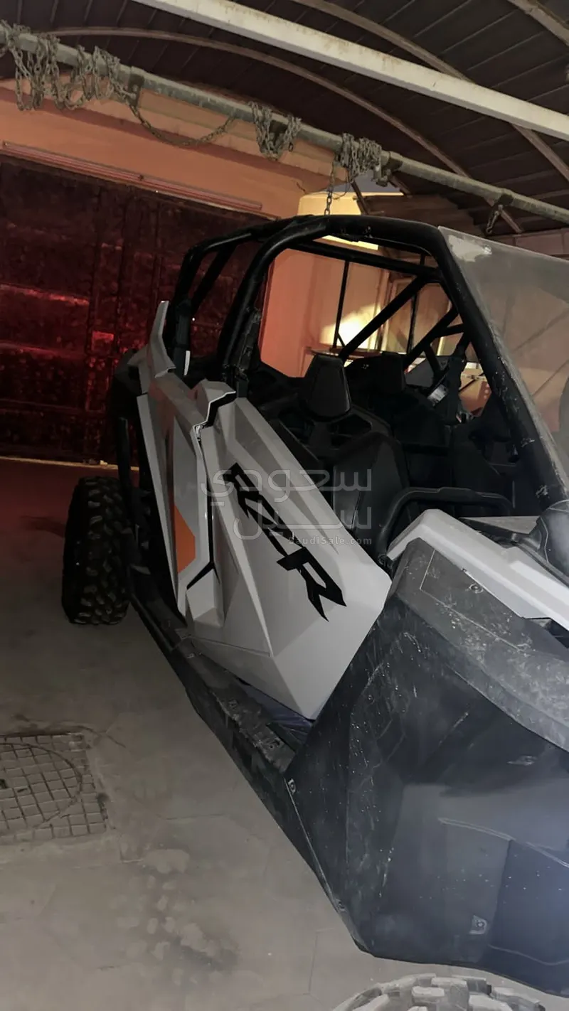 2023 بولارس أر زيد أر برو إكس بي