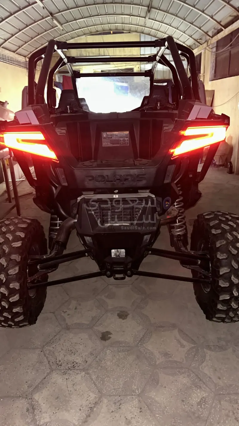 2023 بولارس أر زيد أر برو إكس بي