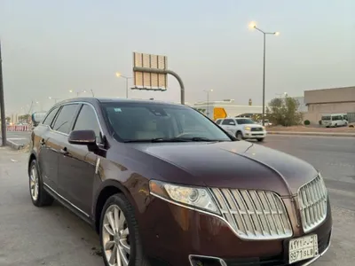 2012 لنكولن ام كي تي