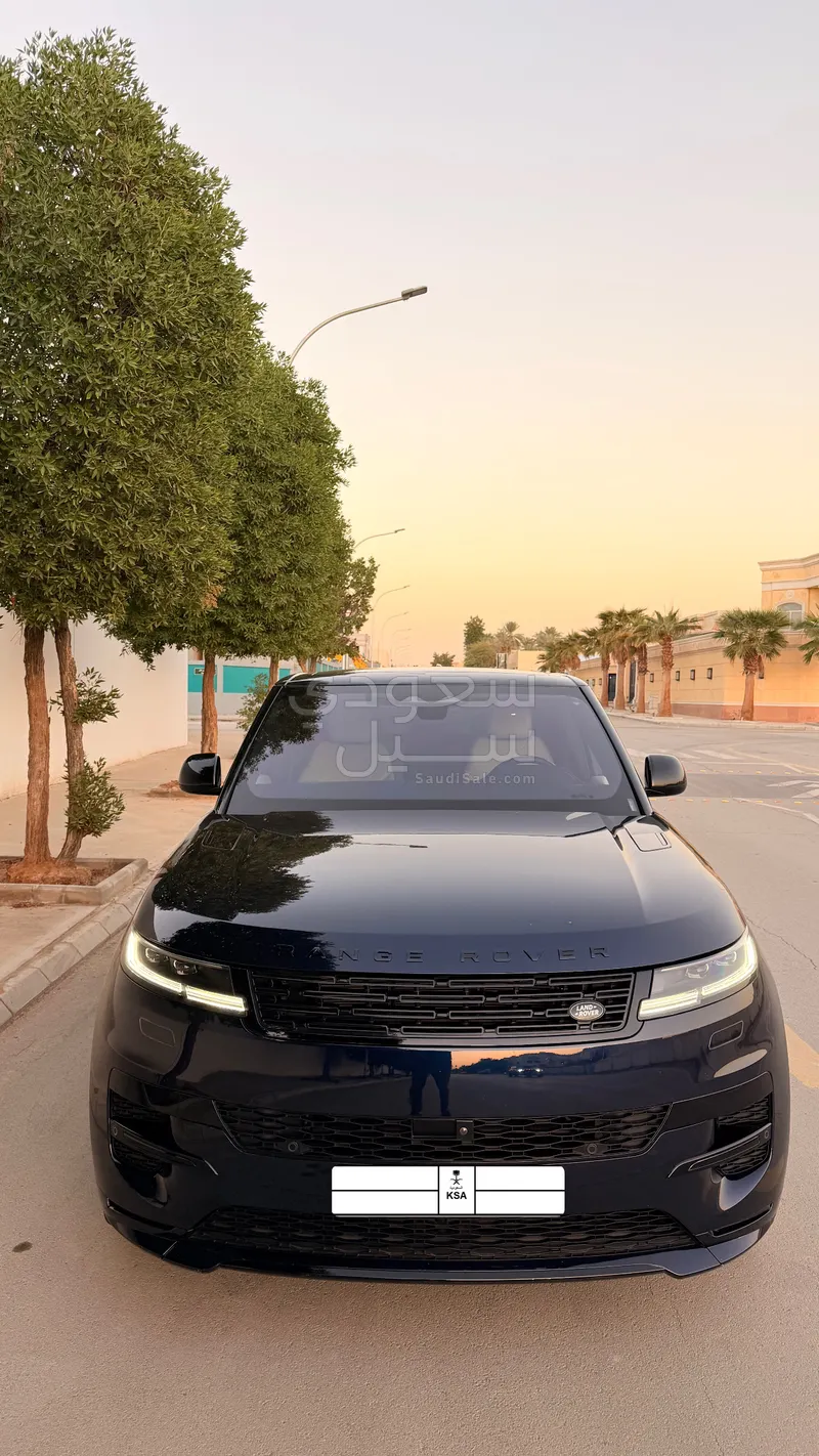 2023 لاند روفر رينج روفر سبورت اس اي