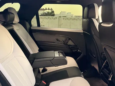 2023 لاند روفر رينج روفر سبورت اس اي