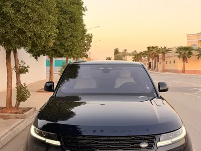 2023 لاند روفر رينج روفر سبورت اس اي