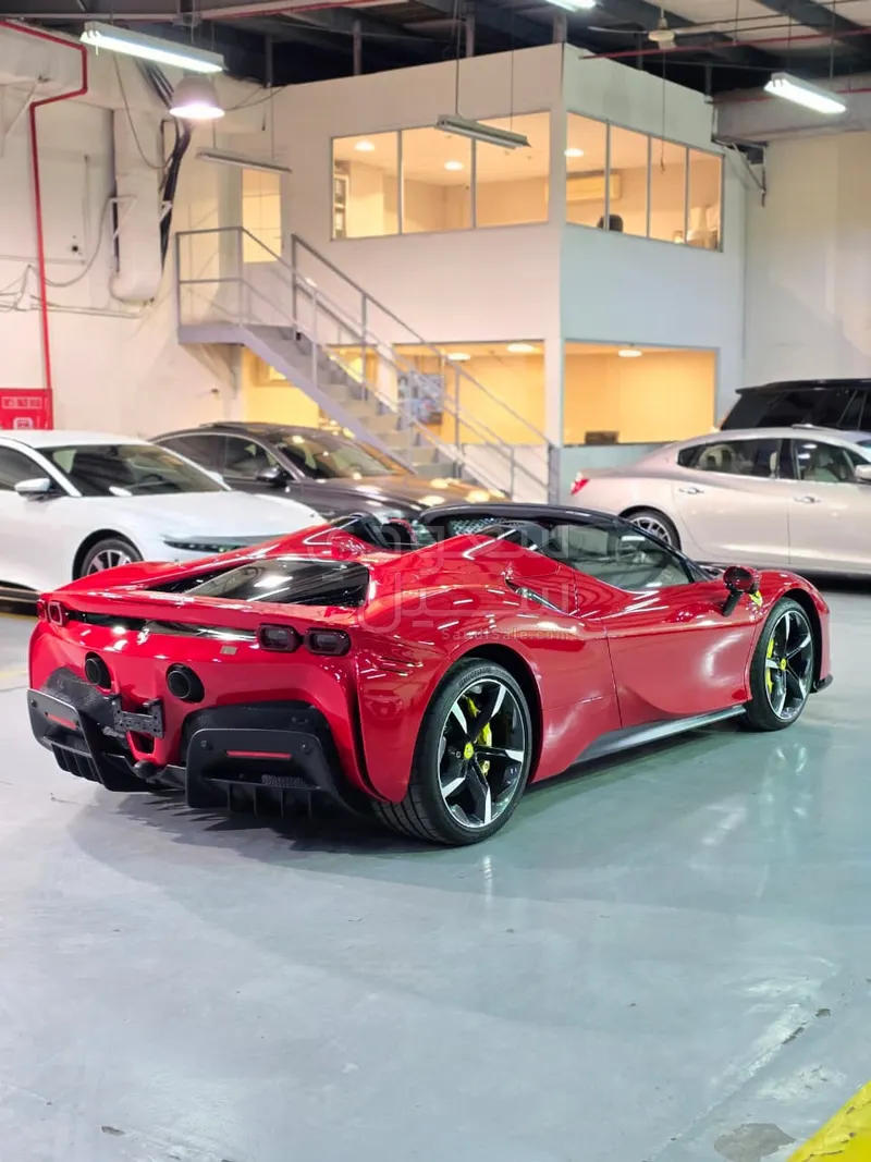 2023 فيراري اس اف 90 سبايدر