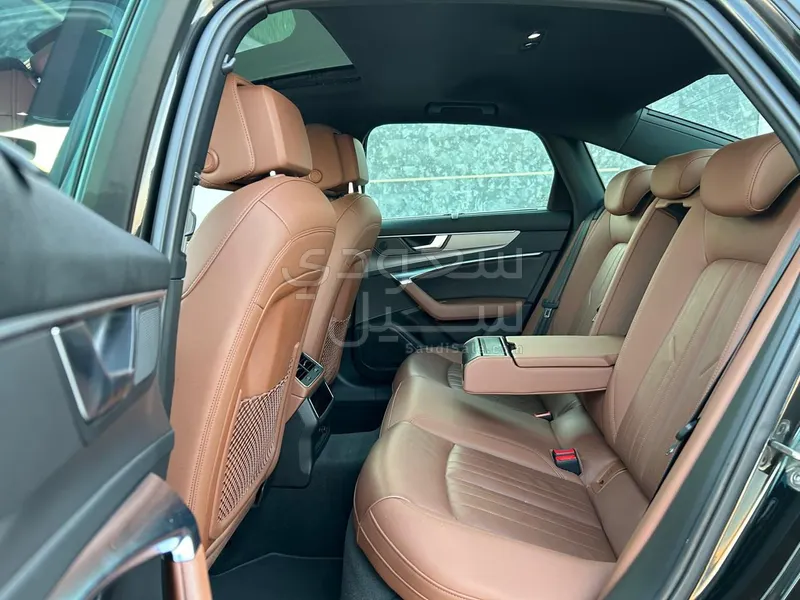 2021 اودي اي 6 اس لاين