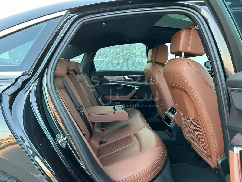 2021 اودي اي 6 اس لاين