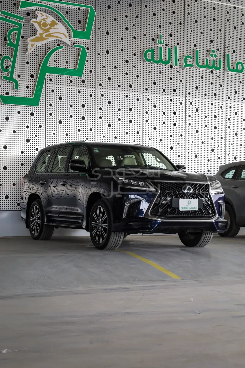 2017 Lexus LX 570 S