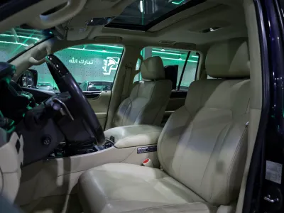 2017 لكزس إل إكس 570 اس