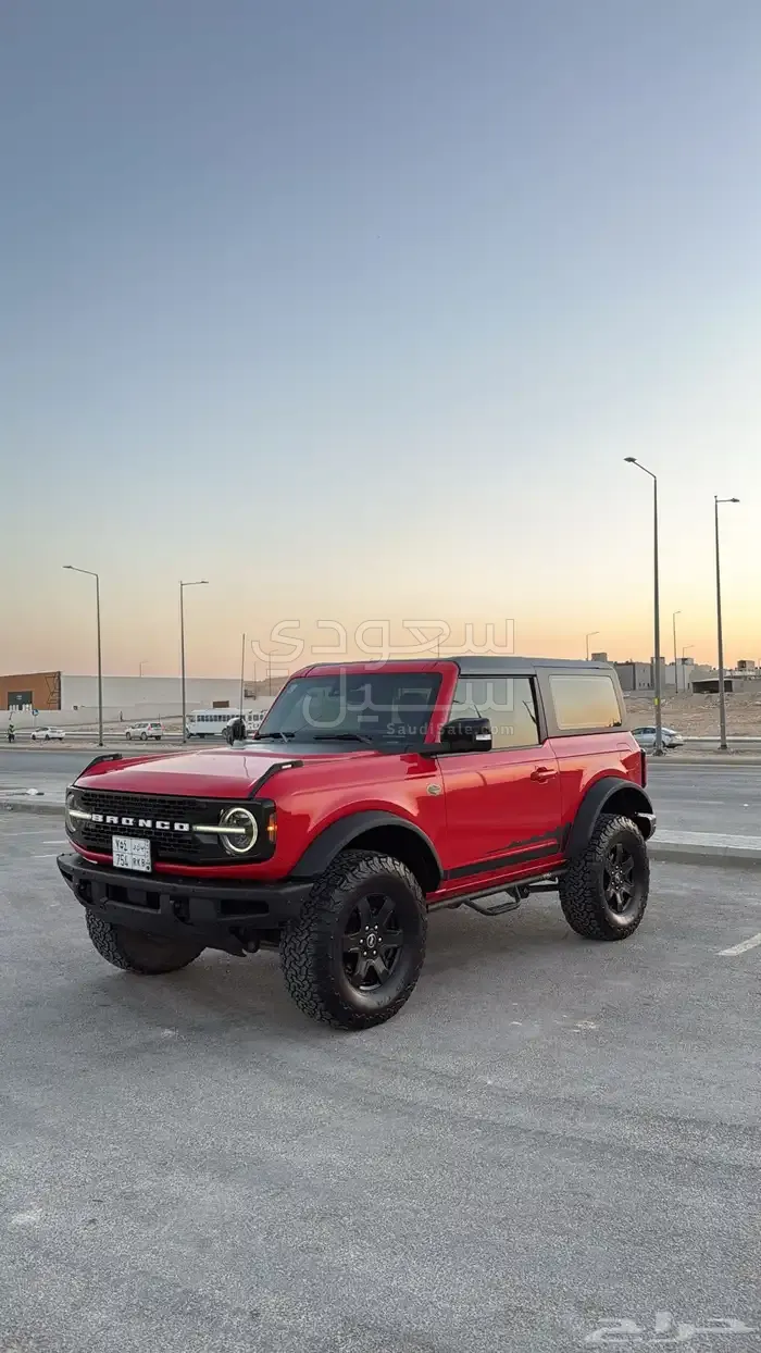 2021 فورد برونكو وايلد تراك
