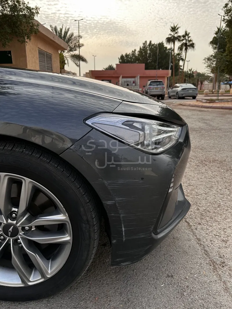 2019 جينيسيس جي 70