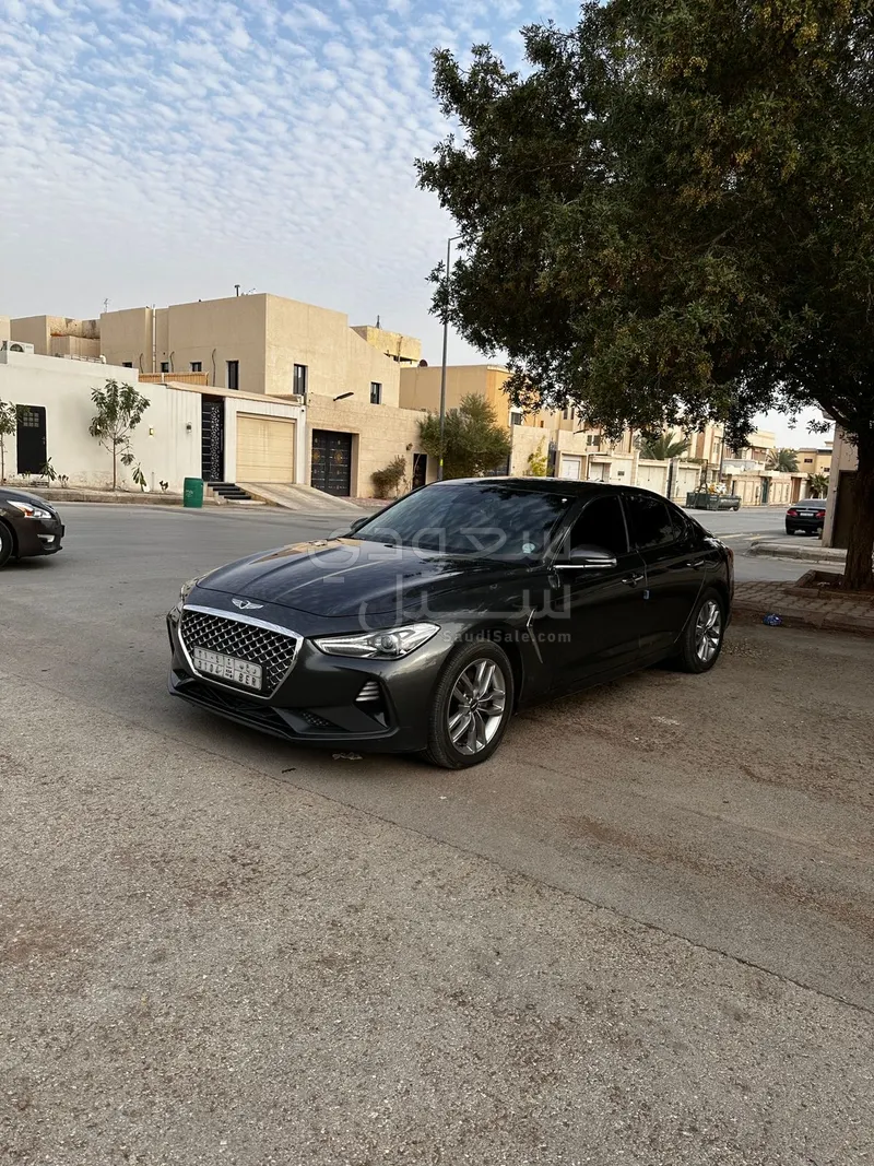 2019 جينيسيس جي 70