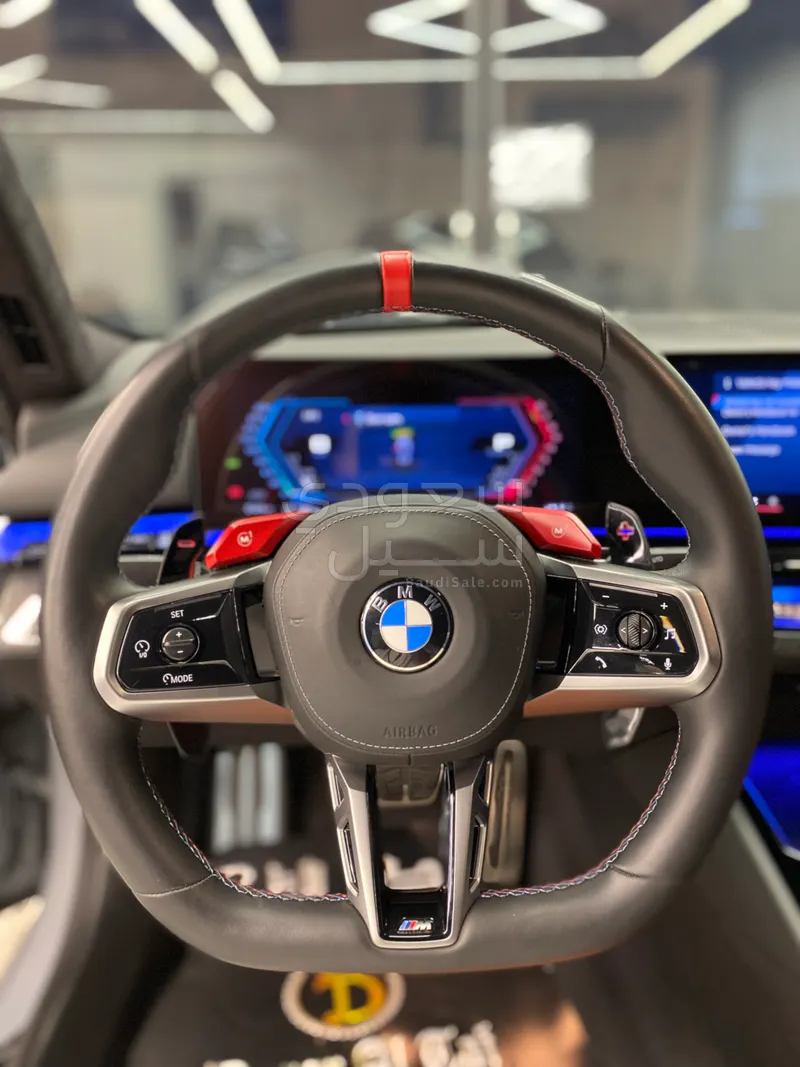 2025 بي ام دبليو الفئة ام إم 5