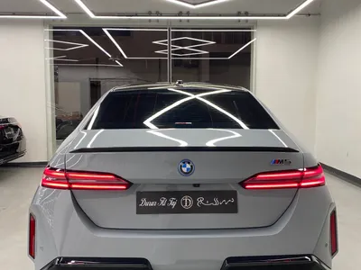 2025 بي ام دبليو الفئة ام إم 5