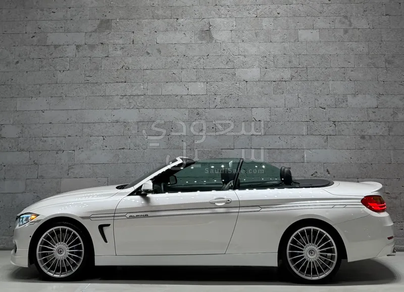 2017 بي ام دبليو البينا بي 4