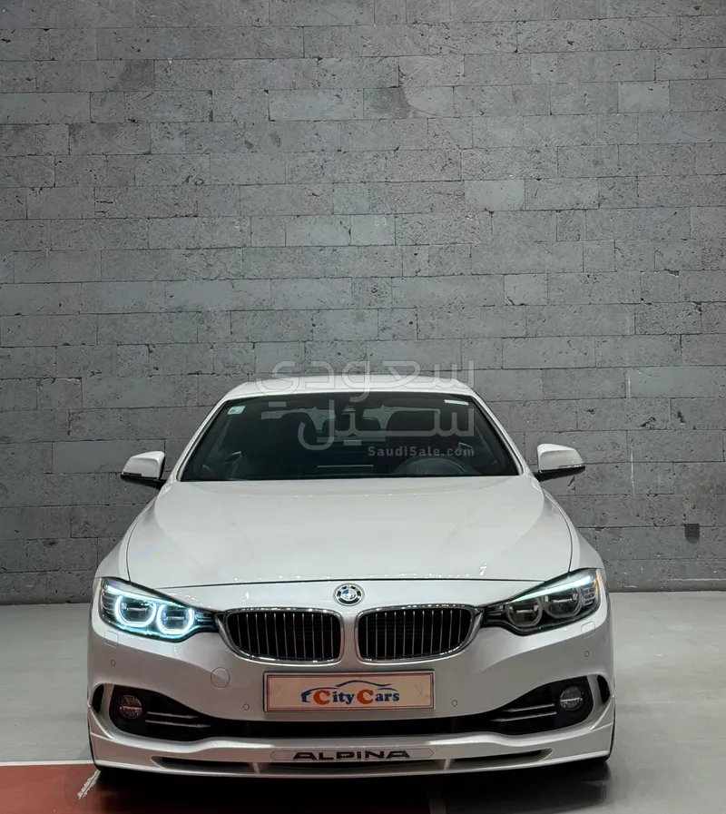 2017 بي ام دبليو البينا بي 4