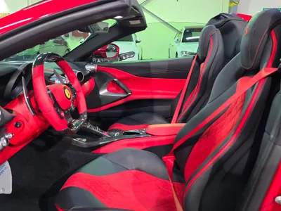 2023 فيراري 812 جي تي اس