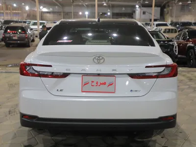 2025 تويوتا كامري ال اي