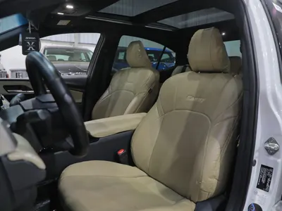 2025 تويوتا كامري ال اي