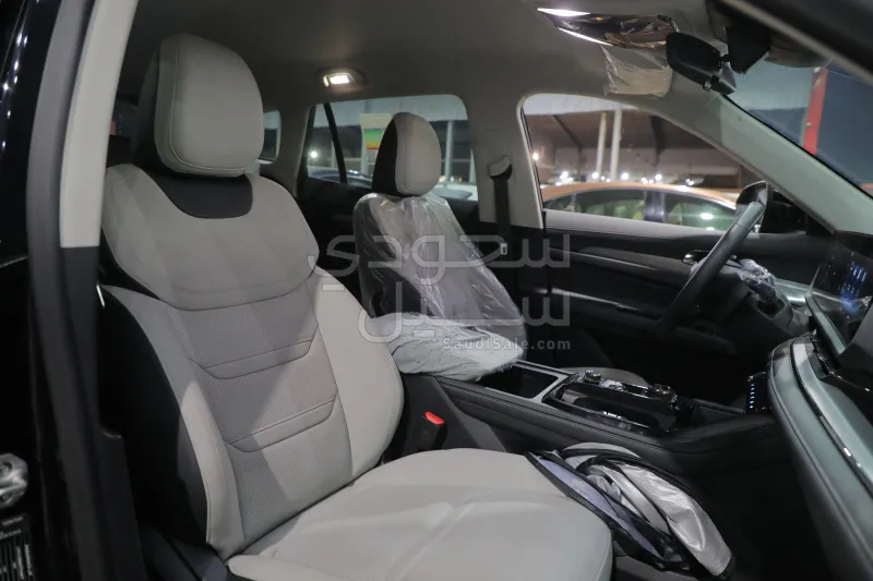 2025 فورد تيريتوري