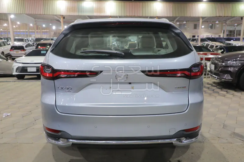 2024 مازدا سي اكس 90