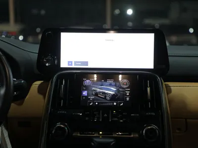 2023 لكزس إل إكس 600