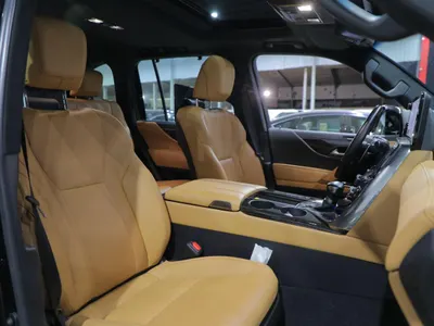 2023 لكزس إل إكس 600