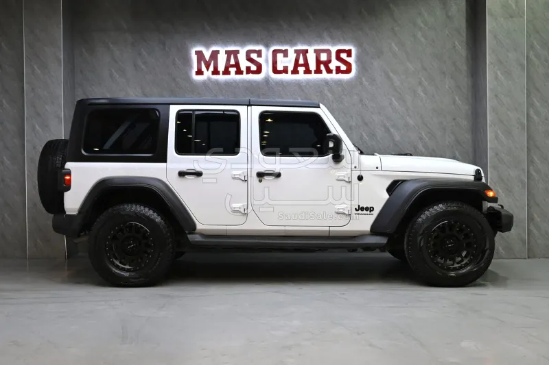 2023 جييب رانجلر سبورت