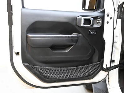 2023 جييب رانجلر سبورت