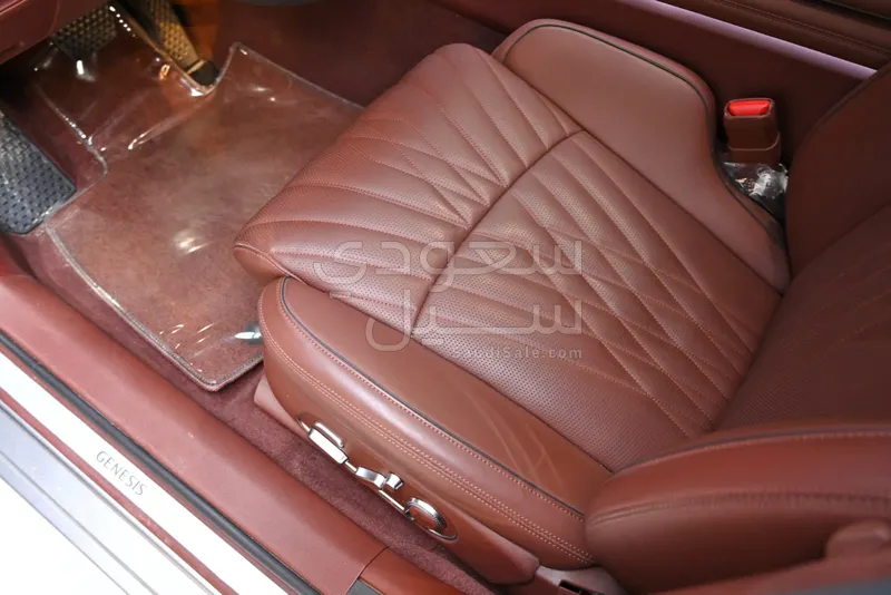 2025 جينيسيس جي 90