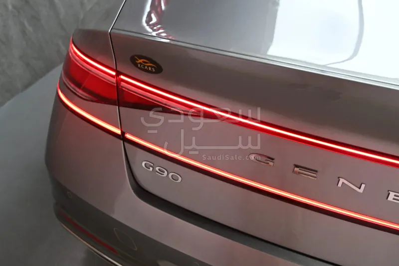 2025 جينيسيس جي 90