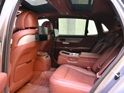 2025 جينيسيس جي 90