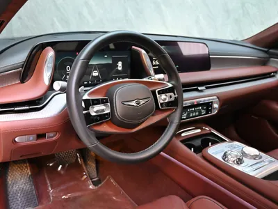 2025 جينيسيس جي 90