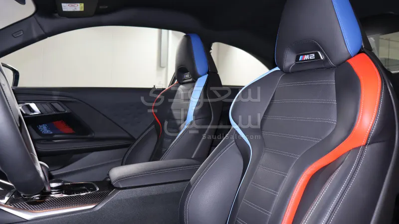 2024 بي ام دبليو الفئة ام إم 2 كومبيتيشن