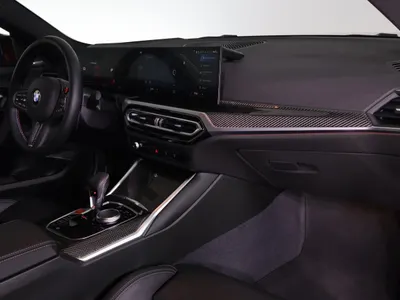 2024 بي ام دبليو الفئة ام إم 2 كومبيتيشن