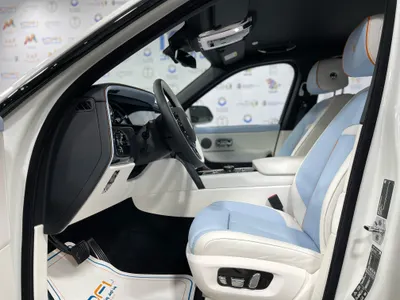 2025 رولز رويس كولينان بلاك بادج