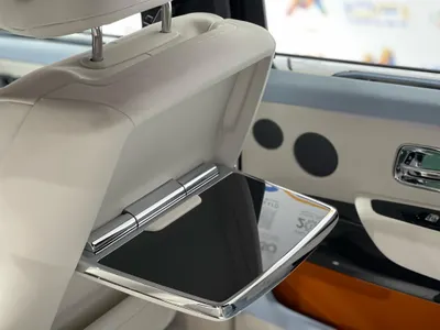 2025 رولز رويس كولينان بلاك بادج