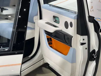 2025 رولز رويس كولينان بلاك بادج